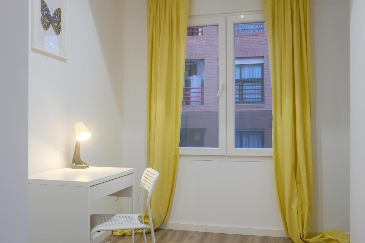 Bright, Brand New & Very Comfortable Apartment Valence Extérieur photo